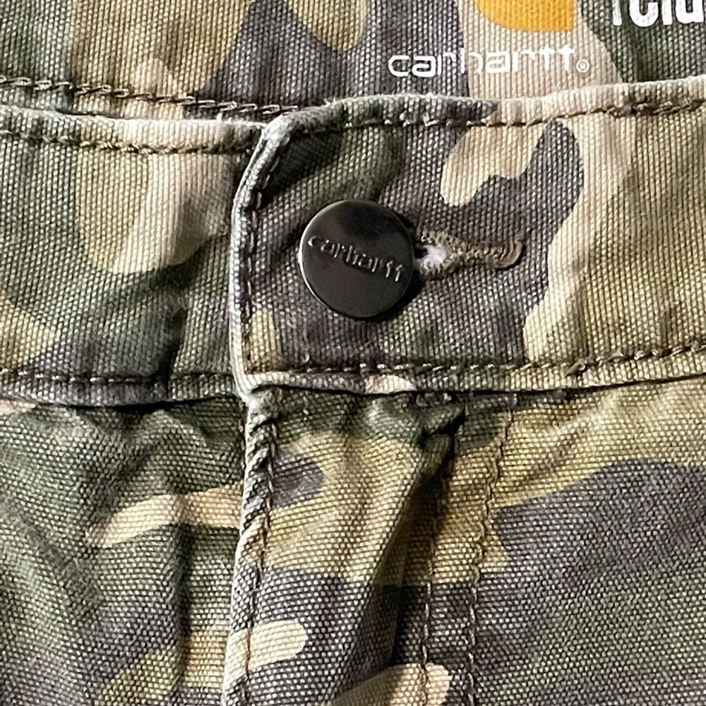 Carhartt Rugged Canvas Cargo Shorts Men’s 38 Relaxed Fit Camo Utility